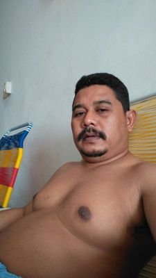 Bambang02141559's profile picture. Di panggil om telolet om