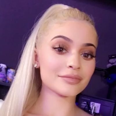 sophqsrs's profile picture. One direction, Shawn Mendes, Kylie Jenner 💞