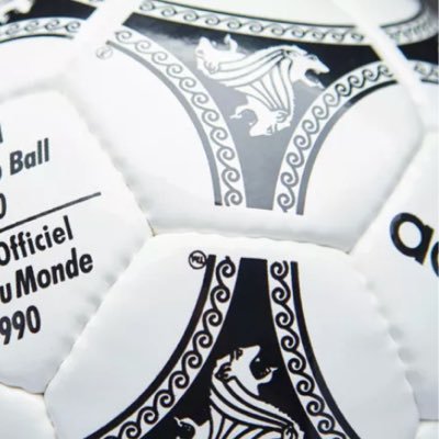 Football photo tweets of Grounds / Programmes / Autographs / Shirts & general footy memorabilia from around the world. Geektastic.