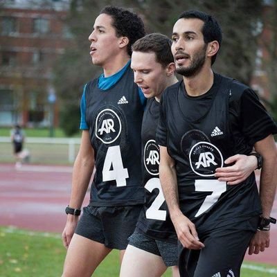 Runner depuis 2 ans! Je cours au sein de la team Adidas Runners Champs Élysées. 
Je suis un adepte du cinéma (je ne retiens pas le nom des réalisateurs)