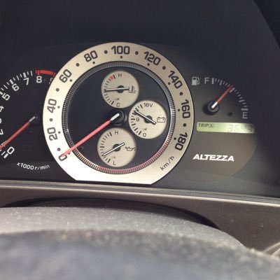 WZkeeUbQcJ8kMPC's profile picture. 