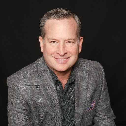 World traveler, friend, real estate agent and investor. Living life to the fullest.