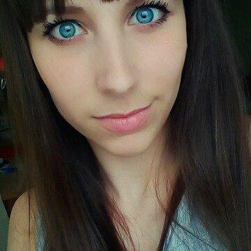 Oskvoq8rF1DKqAc's profile picture. Insert pretentious crap about myself here.