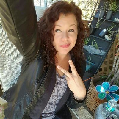 SudsyAddictions's profile picture. Wife, mom, soap maker.