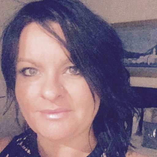 Mum to a delightful 7 year old, business owner with a passion for helping people on their sacred soul journey with reiki, theta healing, intuitive counselling.