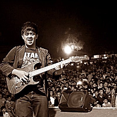 azoraband1's profile picture. 