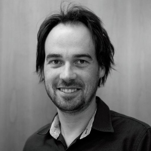 Product owner. Building cool tech stuff. Equally interested in agile project management, datascience and product design. Background in HCI and UX research.