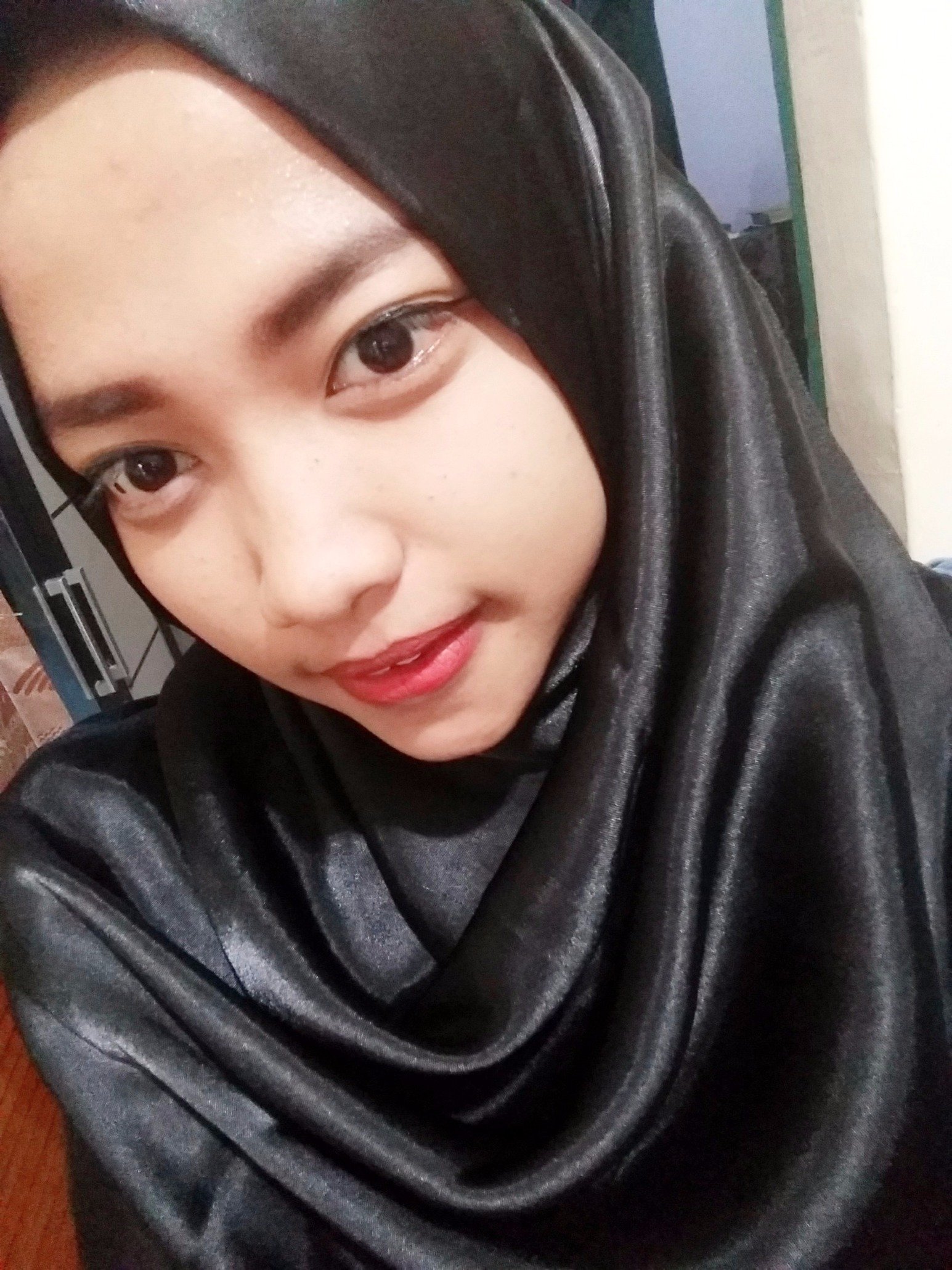 maya_hilton's profile picture. Saladbar be best