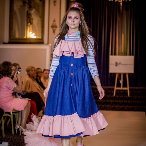 pandasmile1998's profile picture. #рожевозалежна