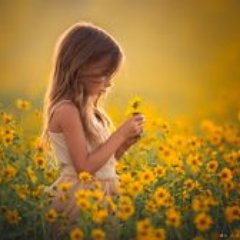 A vida sempre oferece uma segunda chance, isso se chama #Amanhecer
Segue? Sigo de volta ;)