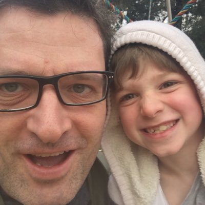 RobLayton_'s profile picture. Love the randomness of Twitter