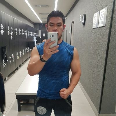edgar_and's profile picture. Lo verdadero oculto se lleva por dentro, no es necesario expresarlo.