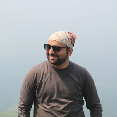 vivynani's profile picture. 