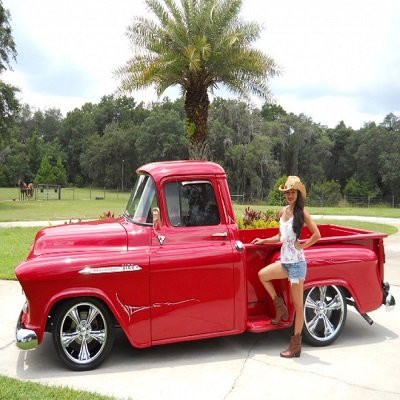 If we bought a truck like this for Hales she would flip! Not too many girls out there that would choose this as their dream car/truck!