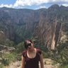 LaaYaaYaa's profile picture. loca, desequilibrada, fan de los no cumpleaños, aprediz de vida, terriblemente desorganizada; amo: amar, descansar, flojear, caminar, cocinar y comer