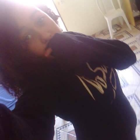 Renata747's profile picture. 