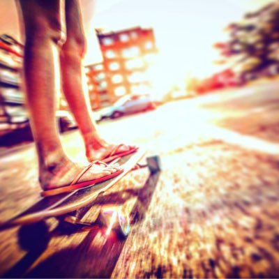I've been skateboarding on and off for 36 years so thought it might be a good idea to setup an online shop https://t.co/nE91ThJwNd. Take a look...