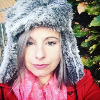 exGraphic Designer, Expert tank driver, wife, mother to 2 girls, cat tolerater and a big fan of fractions.