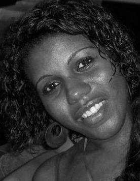 flaviacssantos's profile picture. 