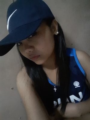 BernaBh3's profile picture. I used to care about myself.