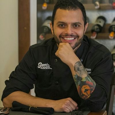 Chef y CEO de Guaicook Soluciones, empresa dedicada a brindar lo mejor de la gastronomía. Mi hobby: el fitness 

guaicook@gmail.com