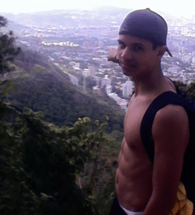 abadia_g's profile picture. Instagram: @Abadiagram