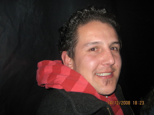 pachocastillo's profile picture. entretenido mas paisa que un calento de frijoles envuelto en una hoja de platano metidos en un carriel, buena gente, sencillo, descente, honesto, inteligente.