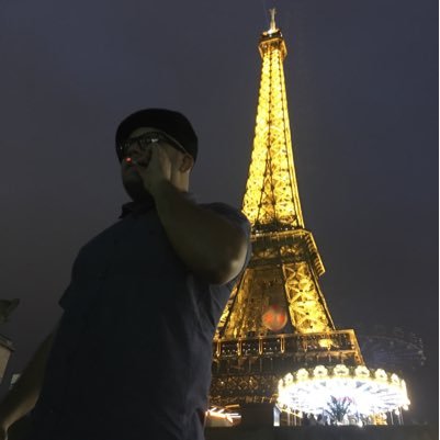 From P.R. 🇵🇷 to the 🌎. Life lover, 🐶 animal lover, 🏝beach lover, 🌎 ✈️ travel addict 🇺🇸🇩🇴🇻🇮🇦🇬🇱🇨🇰🇳🇪🇸🇫🇷🇩🇪🇦🇹🇮🇹🇵🇦🇨🇷🇨🇴🇲🇽🇸🇽🇧🇧