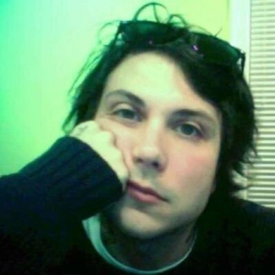 dunamazing's profile picture. @artisticfrnk gave you this free follow because they think you're cool 击