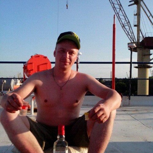 cornamya's profile picture. - Говорят, Николай женился? - Да - Как жена? - Ребята хвалили