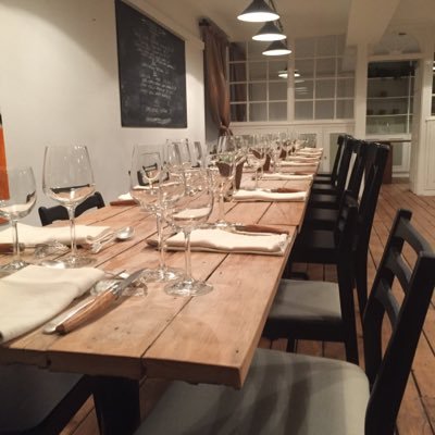 16BartholomewSt's profile picture. now closed.