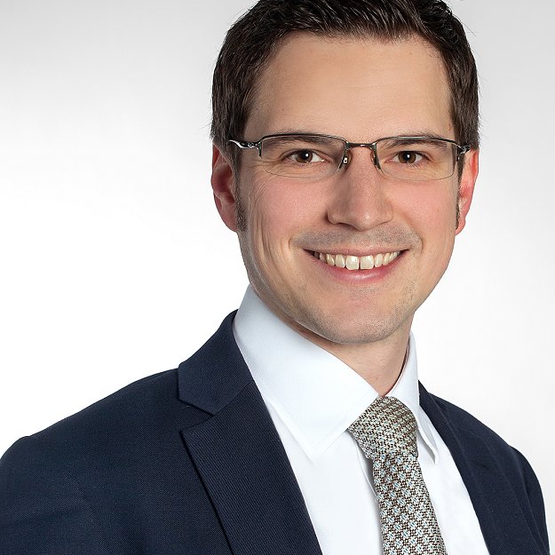 danielstecher42's profile picture. Business Intelligence | Reporting