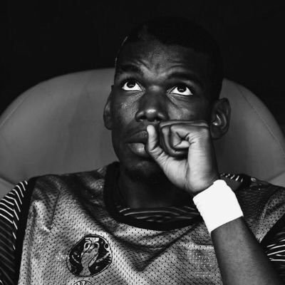 Rickb0m's profile picture. عند موتي يا صديقي
مر قبري في الظلام
مرني شوقاً وسلم
انا أشتاق السلام