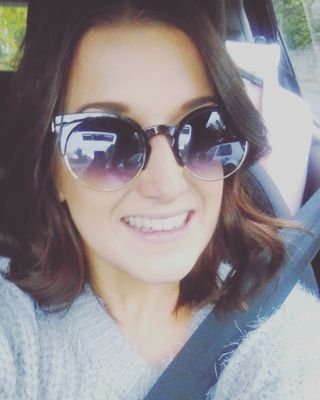 AliMMcG3's profile picture. 