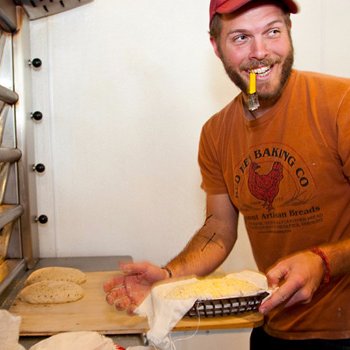 Artisan boulanger. Bricoleur à ses heures perdues.
