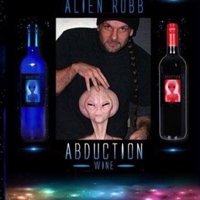AlienRobb -owner/creator of https://t.co/kRXt2pruk5 👽🍷and Comedy film PornnadoTheMovie - Starring Evan Stone