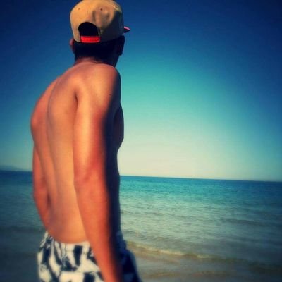 No les pasa que su vida es asi re desastre, miserable hasta que BAAAM me conocen?🗽😏 CERRO PORTEÑO.