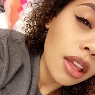 _LaVidaLocaaa's profile picture. attitude might be a little savage but I have a heart of gold!! 💛