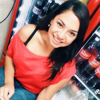 day_troncoso's profile picture. Egresada de Derecho/ Tec. Jurídico / Tec. Conta. gral/ Sagitario / tengo tatuajes/ con criterio deformado/ alma de niña / soy rica en grasas pero feliz!!