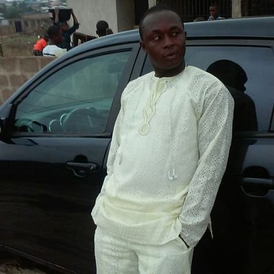 sweetpaim's profile picture. A poet, a business kind of person