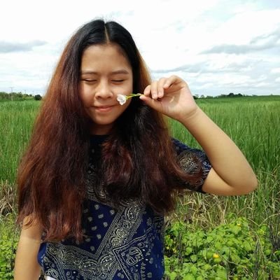 พึ่งหัดเล่นนะครับบ