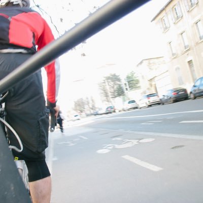 Prof de physique. CPGE ATS Métiers de la Chimie. Vélo sous toutes ses formes.