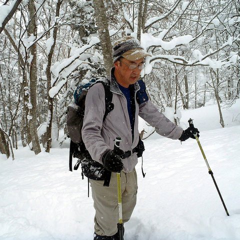 Telemarker, photographer, retired army doctor, living in a rural town in Hokkaido. Question welcome.
 一日一枚の写真を大きいサイズでFlickrにアップしています。フィルムで撮影、すべて自家現像。質問、コメント歓迎。