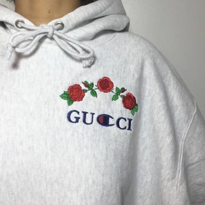 fleuredaze's profile picture. 