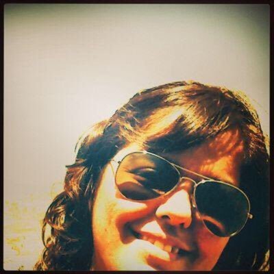 From Live n Let Live to Live Love and Laugh..An Explorer ..Music Seeker..Rational being who earns her bread n butter by finding one for other..