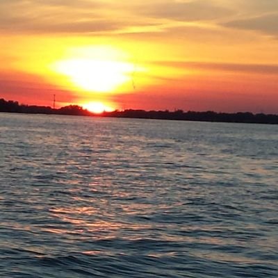 Ednamarie1996's profile picture. 