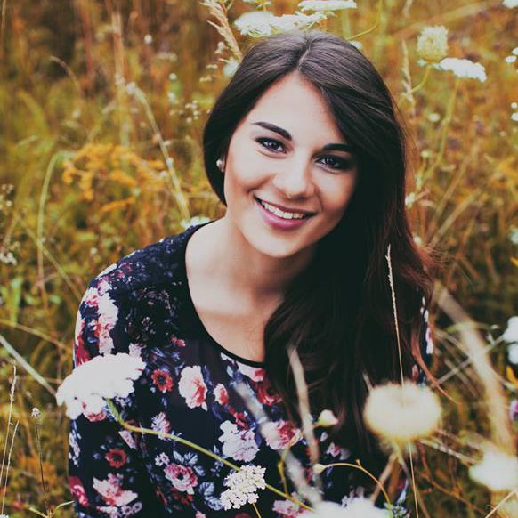 carmen_cicak's profile picture. 