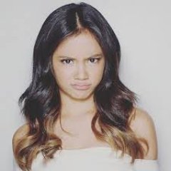 Di ako maganda😂😅✌Pero mabait po ako promise😂😍😘✋