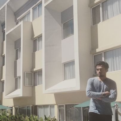 febrico_05's profile picture. .