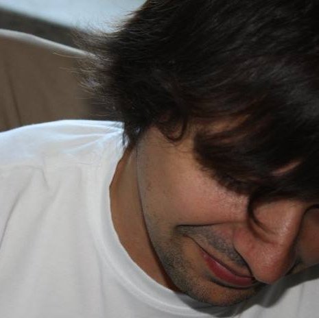 MarioDarco's profile picture. Da bambino sognavo di fare il calciatore. Alla fine mi sono laureato in semiotica, ho fatto un master in copywriting e realizzo idee per la pubblicità.